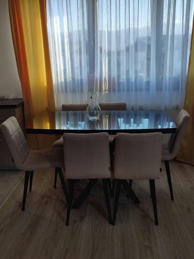 Marina'S House Apartment Ghimbav Ngoại thất bức ảnh